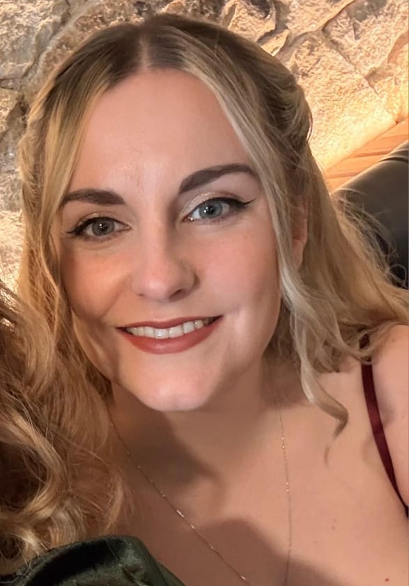 Christy Aspey headshot
